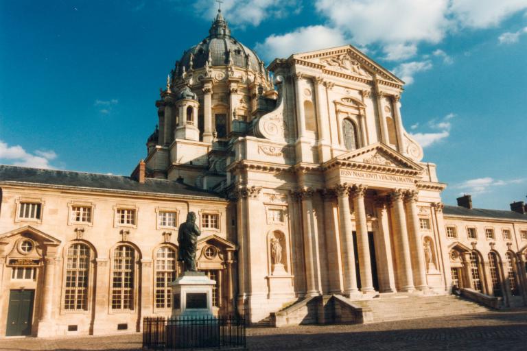 Façade de la chapelle